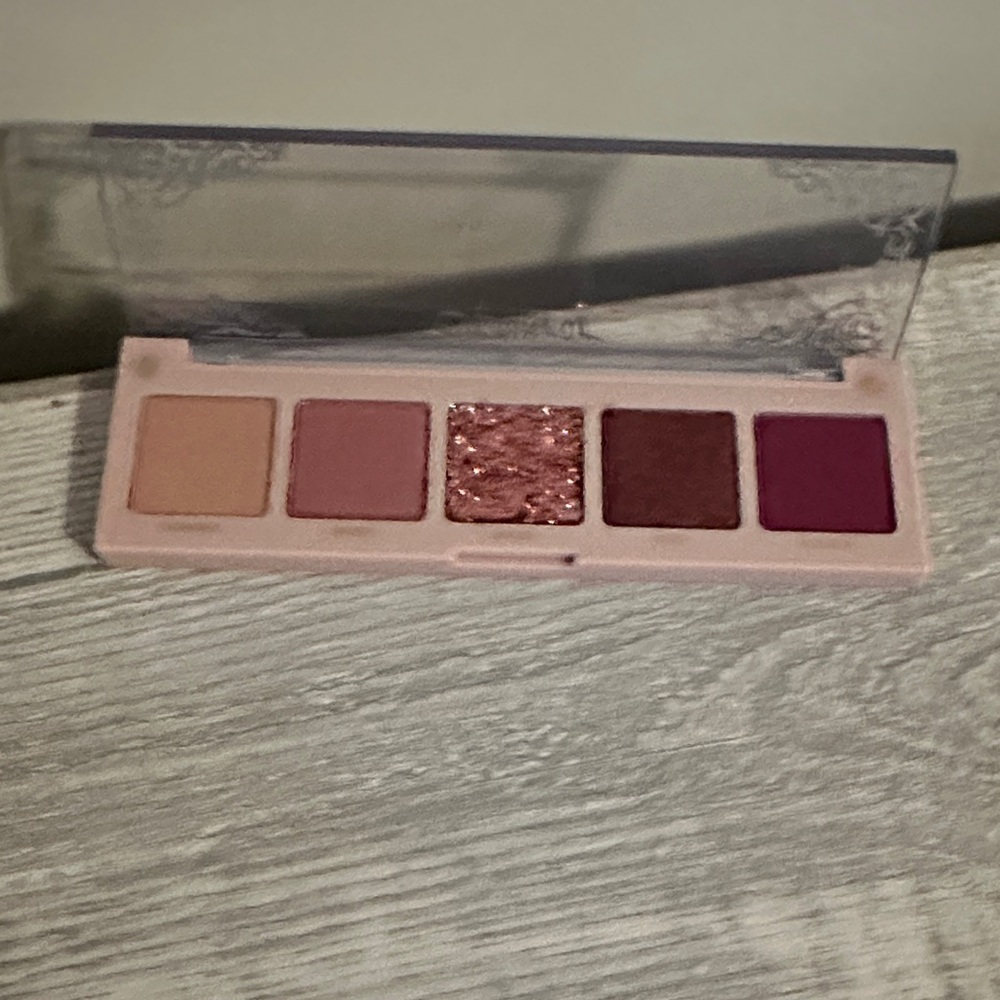 NWOT Colourpop Eyeshadow Palette with Pink and Purple Hues